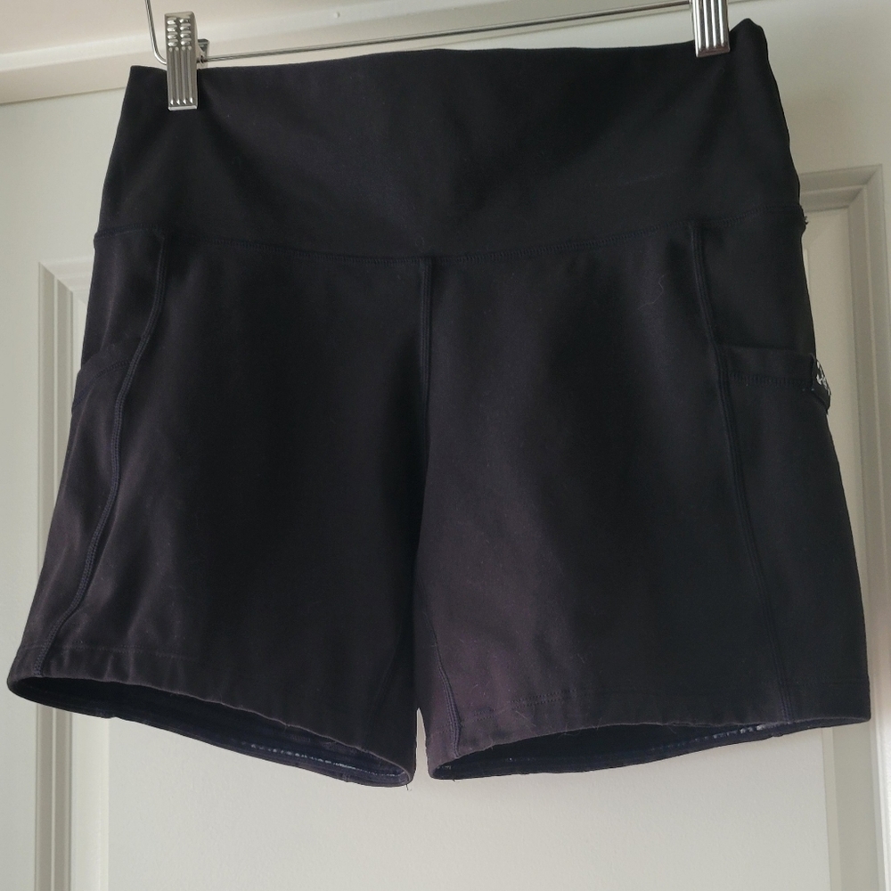 Constantly Varied Gear High-Waist Black Active Shorts